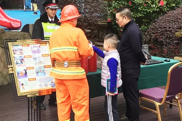 149092255912441394E4.jpg 640.webp (10).jpg