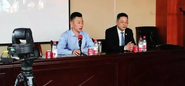 152393597123719171AD.jpg 640.webp (3).jpg